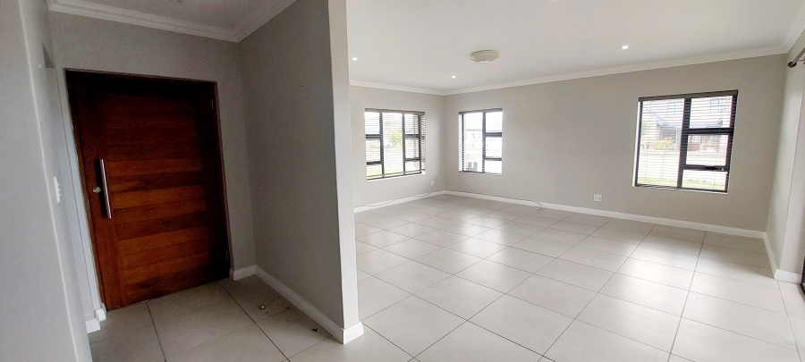 3 Bedroom Property for Sale in Blue Mountain Village Western Cape